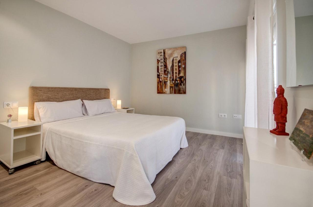 Beds & Breaks Casals Lägenhet Valencia Exteriör bild